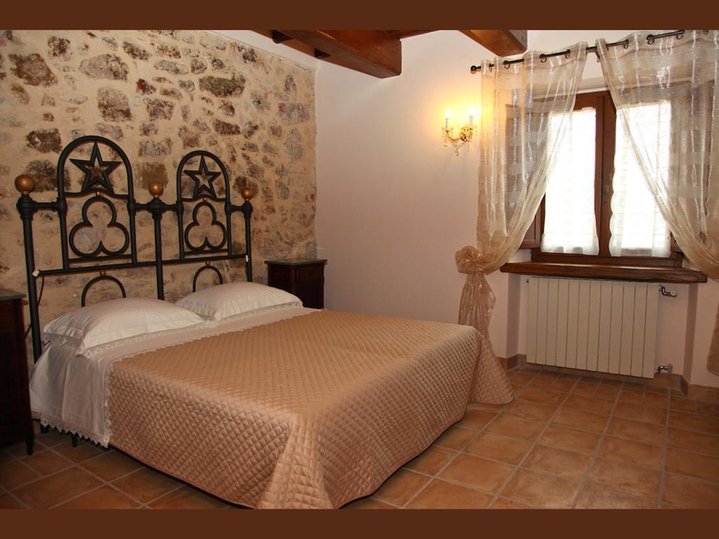 B&B Valle Degli Ulivi Vallecorsa Quarto foto